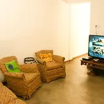 Kambo Hostel